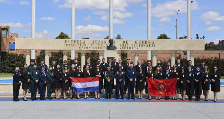 La ESDEG fortalece el intercambio académico internacional con la visita de una delegación de Paraguay